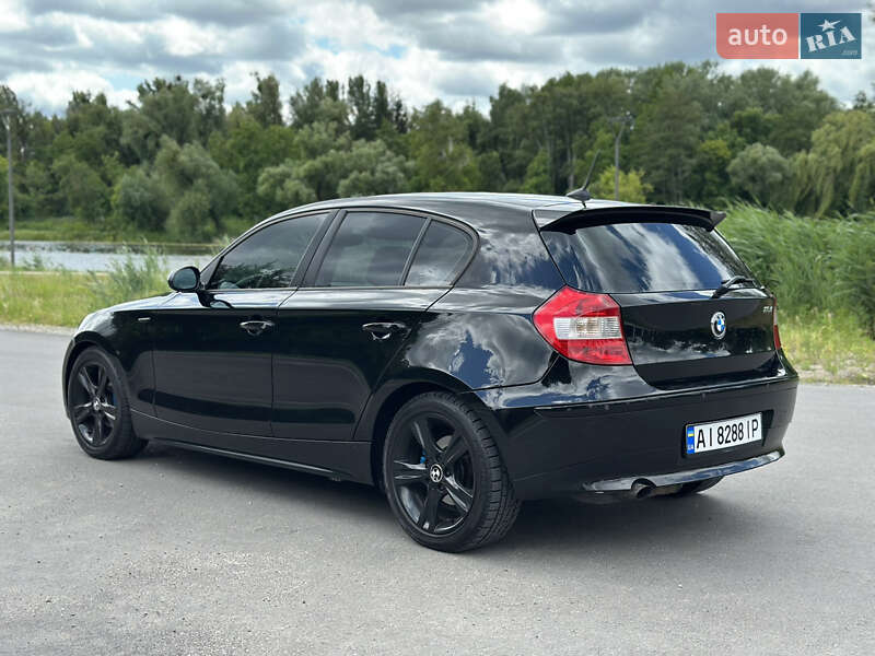 Хетчбек BMW 1 Series 2005 в Києві