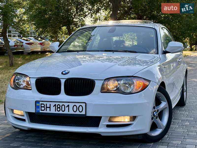 Купе BMW 1 Series 2011 в Одесі