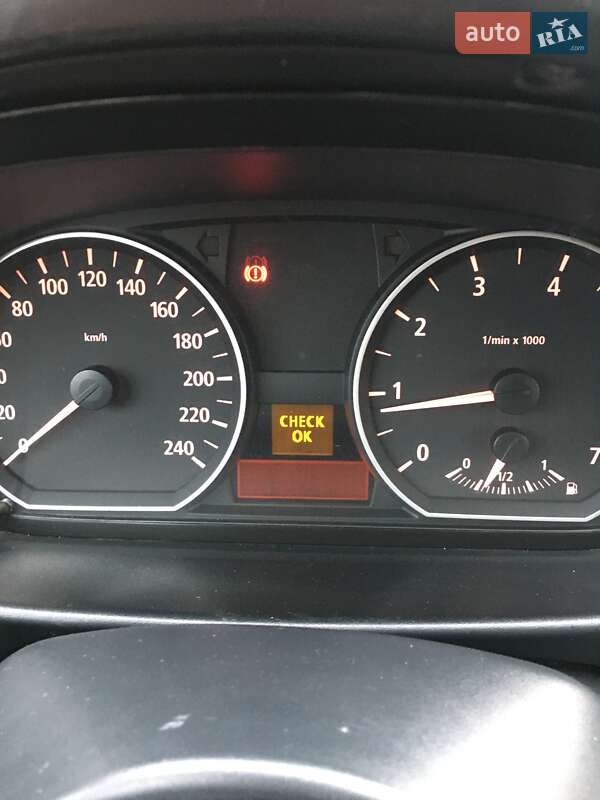 Хетчбек BMW 1 Series 2006 в Тернополі