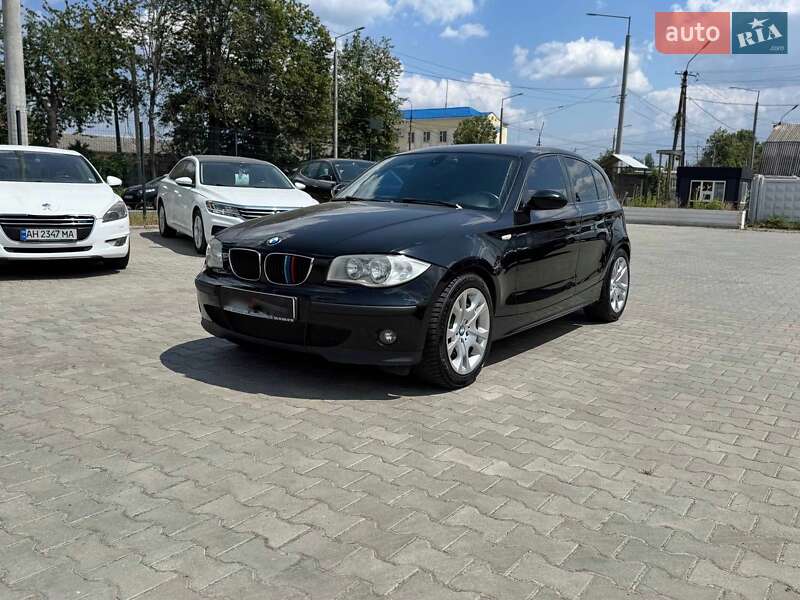Хетчбек BMW 1 Series 2006 в Вінниці