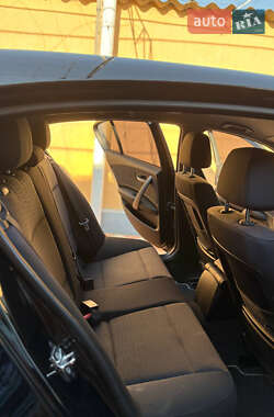 Хэтчбек BMW 1 Series 2007 в 