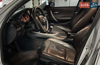 Хэтчбек BMW 1 Series 2006 в 