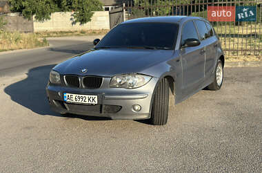 Хэтчбек BMW 1 Series 2006 в 