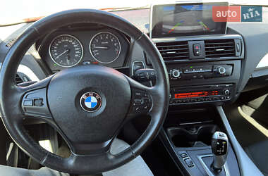 Хетчбек BMW 1 Series 2012 в 