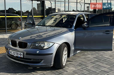 Хэтчбек BMW 1 Series 2007 в 