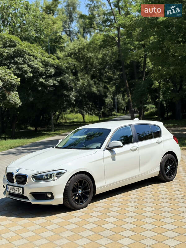 Хэтчбек BMW 1 Series 2017 в Киеве