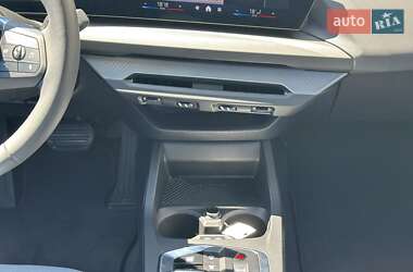 Хэтчбек BMW 1 Series 2024 в 