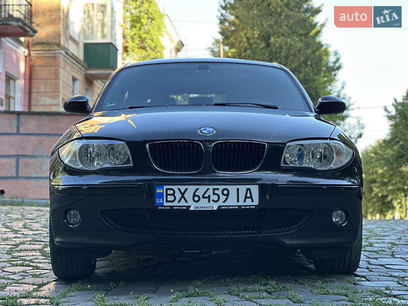 Хэтчбек BMW 1 Series 2007 в Каменец-Подольском