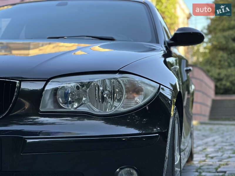 Хэтчбек BMW 1 Series 2007 в Каменец-Подольском