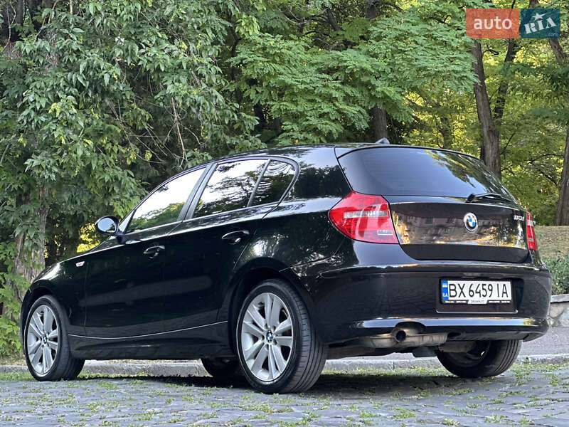 Хэтчбек BMW 1 Series 2007 в Каменец-Подольском