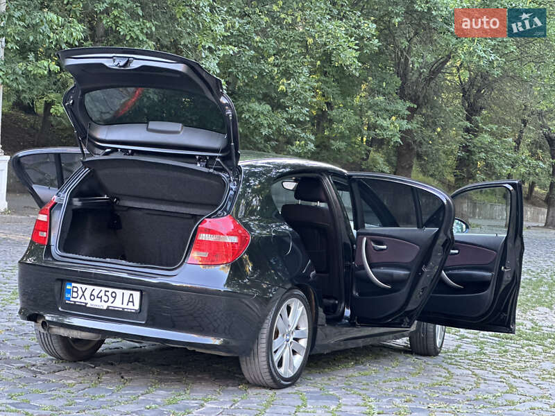 Хэтчбек BMW 1 Series 2007 в Каменец-Подольском
