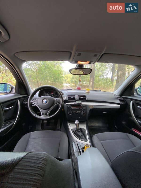 Хэтчбек BMW 1 Series 2008 в Фастове фото 6 Хэтчбек BMW 1 Series 2008 в Фастове