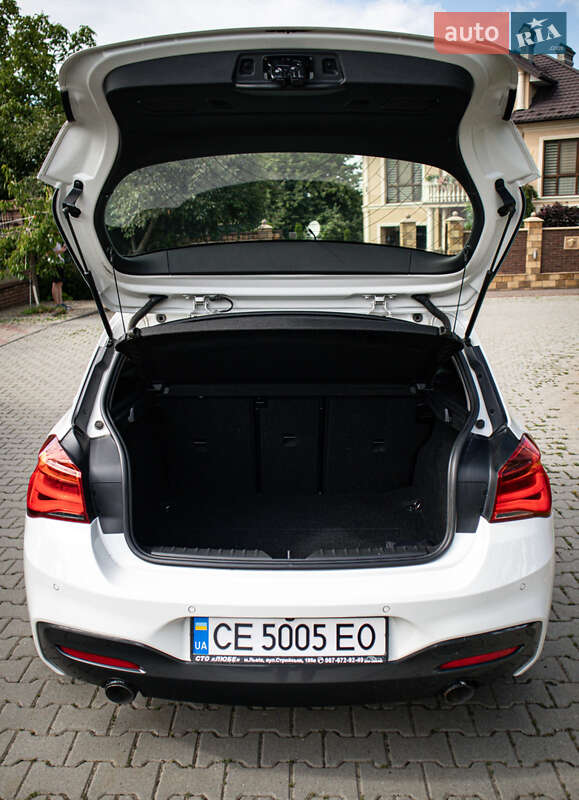 Хетчбек BMW 1 Series 2016 в Чернівцях