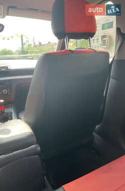 Хэтчбек BMW 1 Series 2008 в 