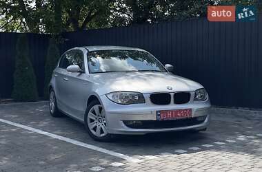 Хэтчбек BMW 1 Series 2008 в Киеве