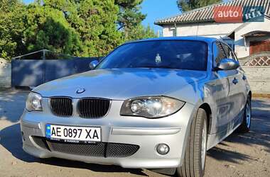 Хетчбек BMW 1 Series 2006 в Дніпрі