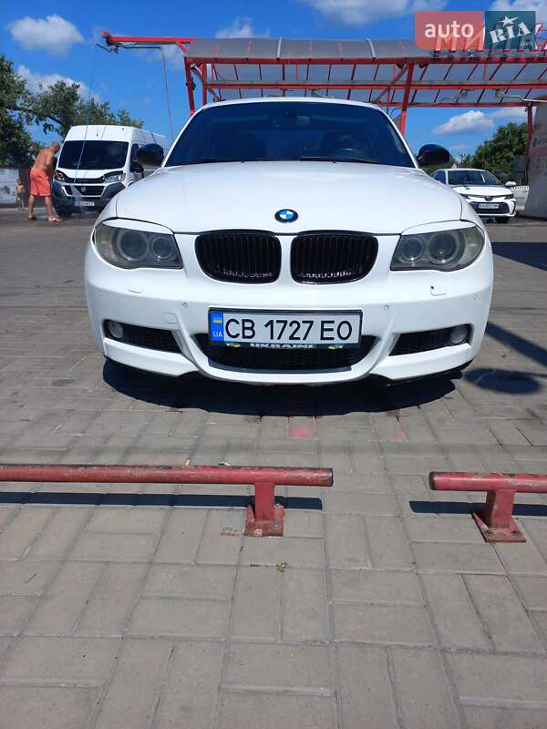 Купе BMW 1 Series 2008 в Прилуках