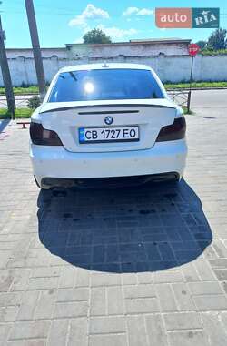 Купе BMW 1 Series 2008 в 
