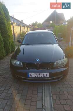 Хэтчбек BMW 1 Series 2011 в Калуше