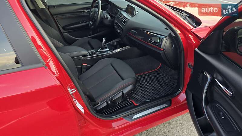 Хетчбек BMW 1 Series 2011 в Дніпрі