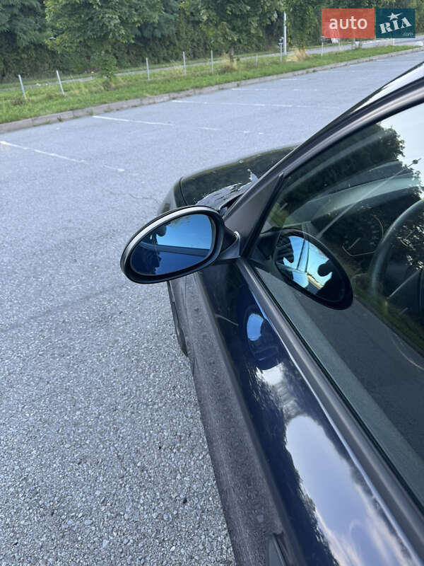 Хэтчбек BMW 1 Series 2006 в Львове