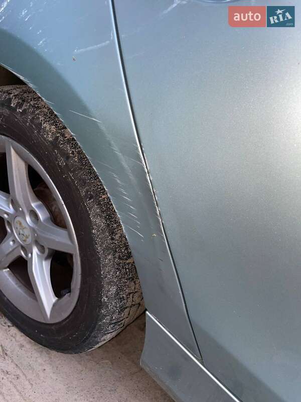 Хэтчбек BMW 1 Series 2009 в Ирпене