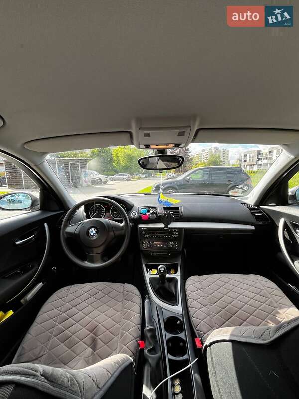 Хэтчбек BMW 1 Series 2004 в Камне-Каширском фото 8 Хэтчбек BMW 1 Series 2004 в Камне-Каширском