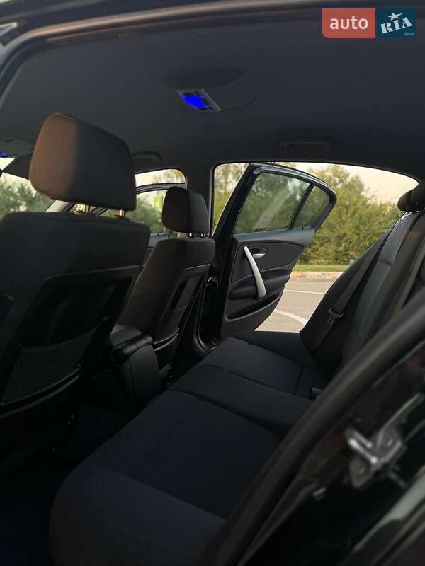 Хетчбек BMW 1 Series 2009 в Бучі фото 4 Хетчбек BMW 1 Series 2009 в Бучі