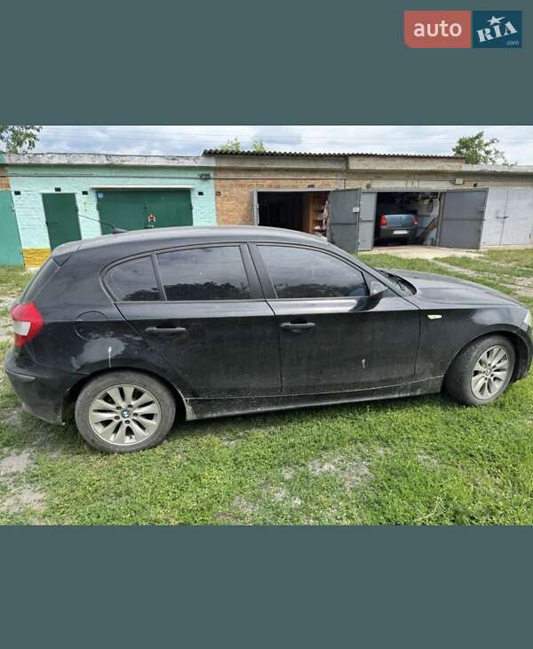 Хетчбек BMW 1 Series 2005 в Знам'янці