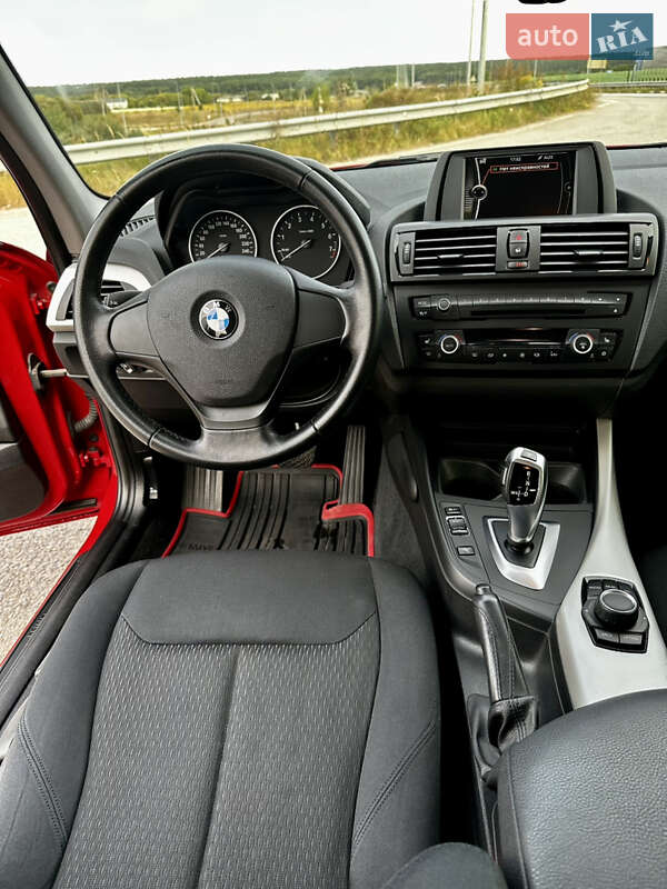 Хэтчбек BMW 1 Series 2012 в Киеве