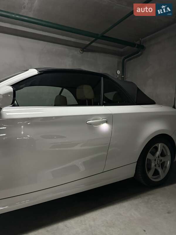 Кабриолет BMW 1 Series 2013 в Киеве фото 73 Кабриолет BMW 1 Series 2013 в Киеве