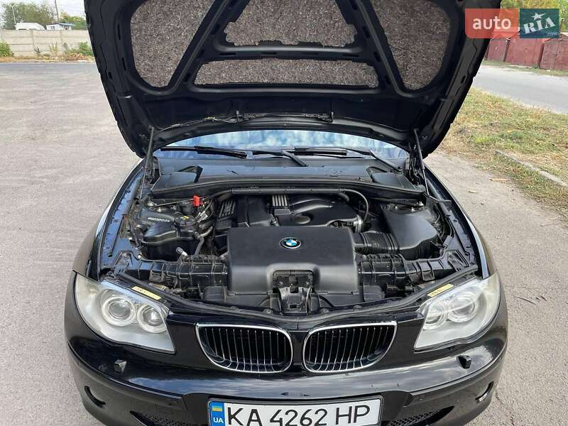 Хэтчбек BMW 1 Series 2005 в Кривом Роге