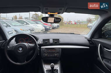 Хэтчбек BMW 1 Series 2005 в 