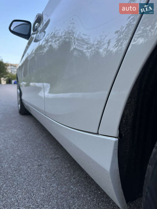 Хэтчбек BMW 1 Series 2017 в Львове