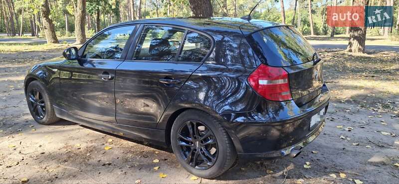 Хэтчбек BMW 1 Series 2010 в Сумах фото 5 Хэтчбек BMW 1 Series 2010 в Сумах