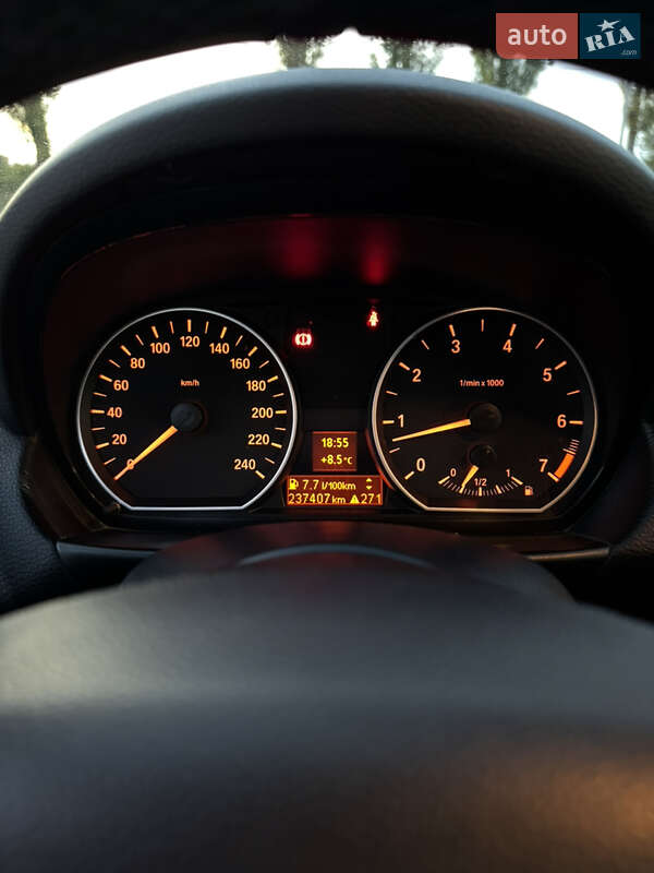 Хэтчбек BMW 1 Series 2007 в Василькове