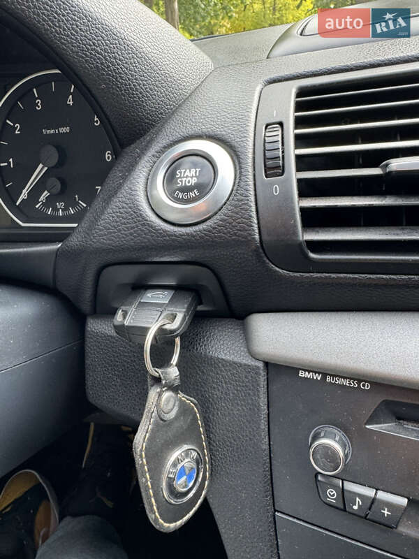 Хэтчбек BMW 1 Series 2010 в Кропивницком фото 23 Хэтчбек BMW 1 Series 2010 в Кропивницком