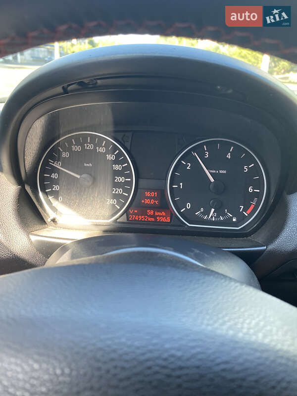 Хэтчбек BMW 1 Series 2006 в Одессе