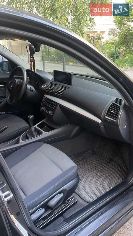 Хэтчбек BMW 1 Series 2005 в Виннице фото 9 Хэтчбек BMW 1 Series 2005 в Виннице