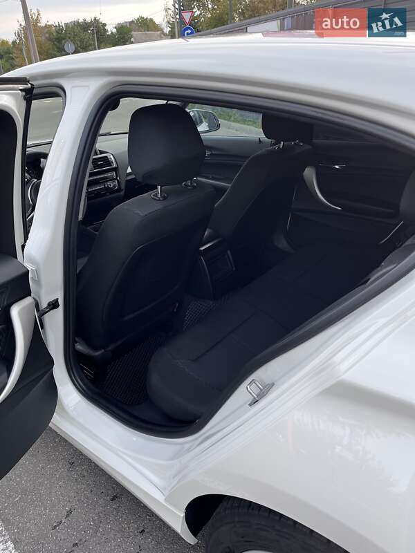 Хетчбек BMW 1 Series 2017 в Харкові фото 27 Хетчбек BMW 1 Series 2017 в Харкові