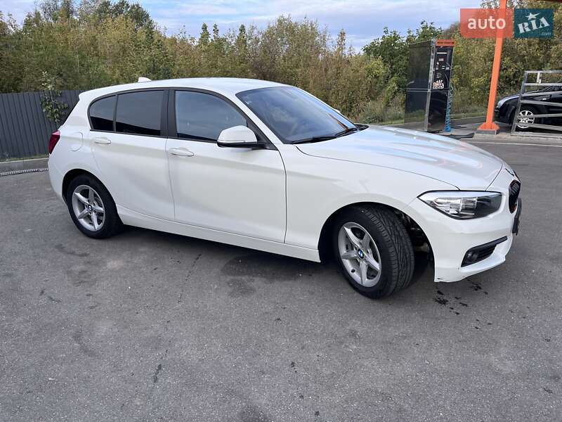 Хетчбек BMW 1 Series 2017 в Харкові фото 5 Хетчбек BMW 1 Series 2017 в Харкові
