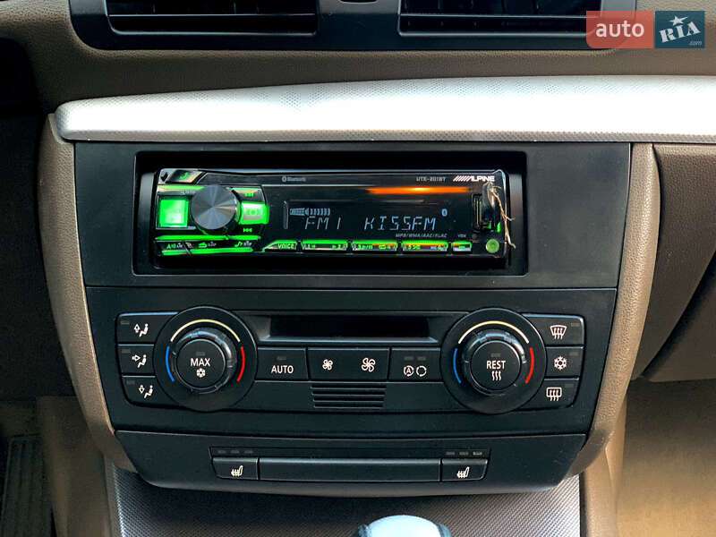 Хетчбек BMW 1 Series 2005 в Одесі фото 11 Хетчбек BMW 1 Series 2005 в Одесі