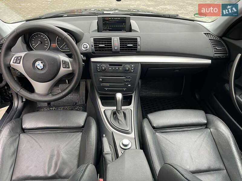 Хэтчбек BMW 1 Series 2006 в Киеве