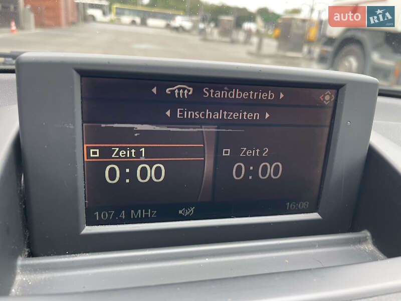 Хэтчбек BMW 1 Series 2006 в Киеве