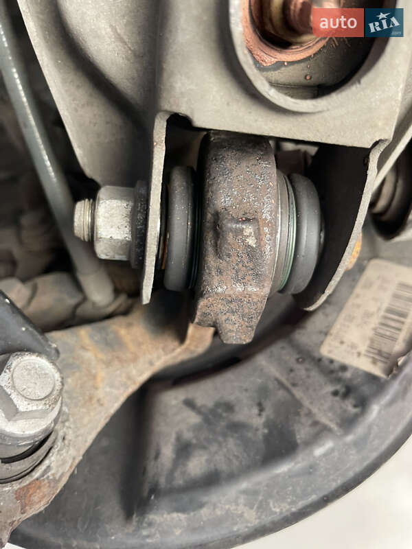 Хэтчбек BMW 1 Series 2006 в Киеве