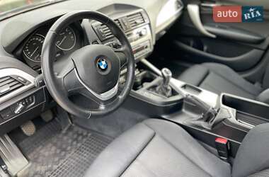 Хэтчбек BMW 1 Series 2012 в 