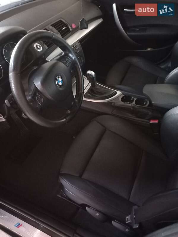 Хэтчбек BMW 1 Series 2006 в Луцке фото 9 Хэтчбек BMW 1 Series 2006 в Луцке