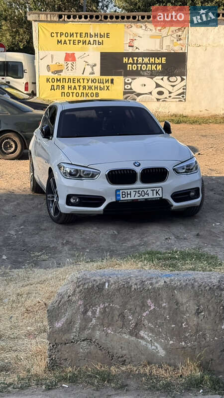Хетчбек BMW 1 Series 2016 в Одесі