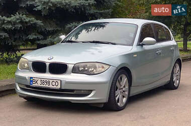 Хэтчбек BMW 1 Series 2007 в Ровно