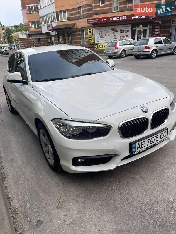 Хэтчбек BMW 1 Series 2017 в Полтаве